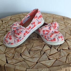 Toms Pink Cherry Kids Slippers